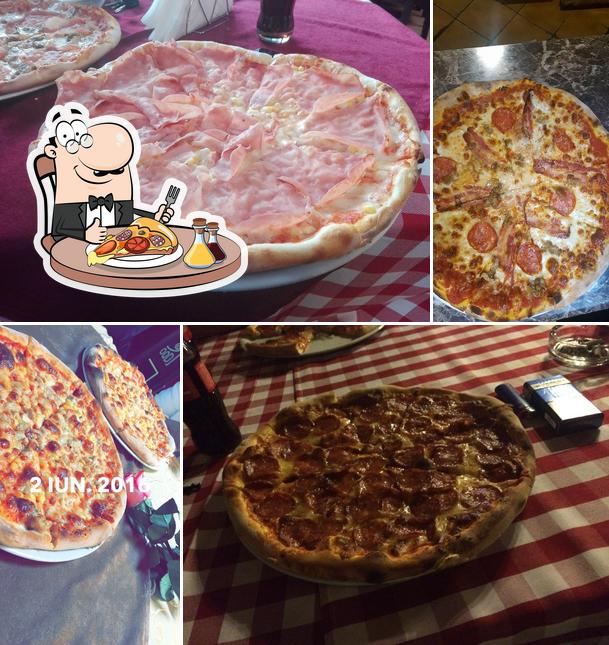 Попробуйте пиццу в "Pizzeria Da Mario"