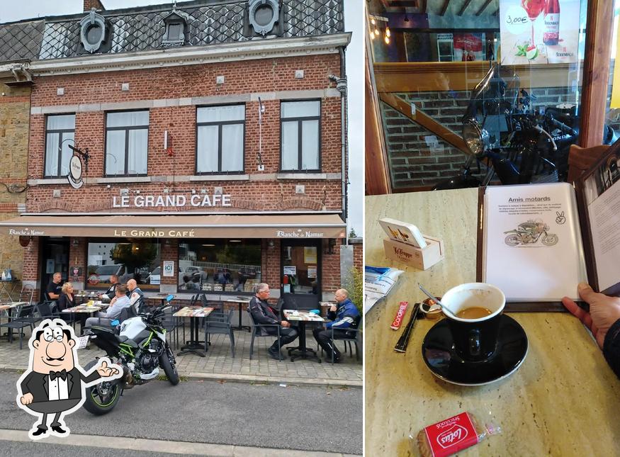 L'intérieur de Le Grand Café