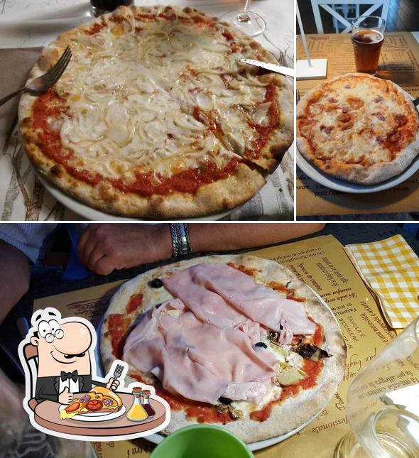 A Ristorante Pizzeria Controcorrente, puoi prenderti una bella pizza