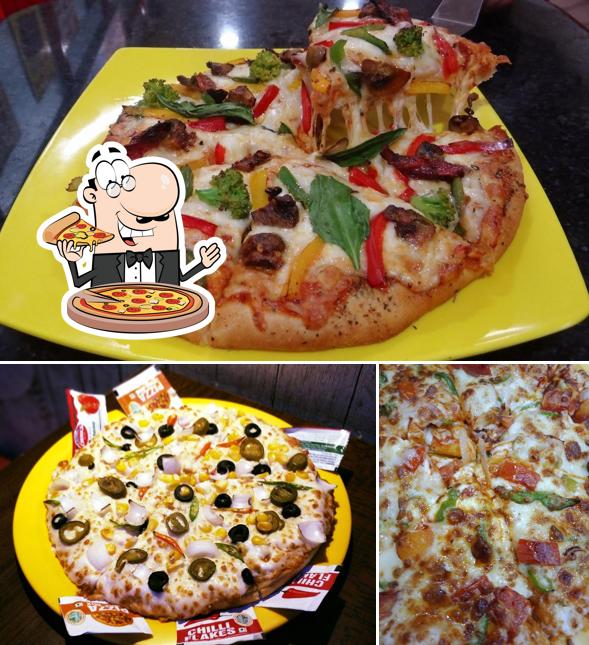 Get pizza at Meezzaah - Me and Mera Pizza - Govind Nagar Kanpur