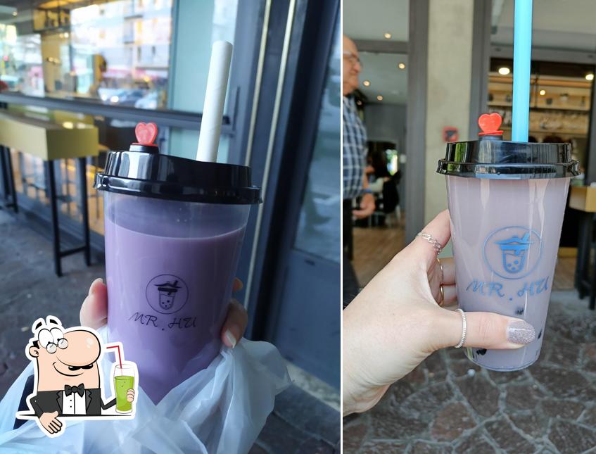 Mr. Hu Poké&bubble Tea offre un'ampia gamma di drink