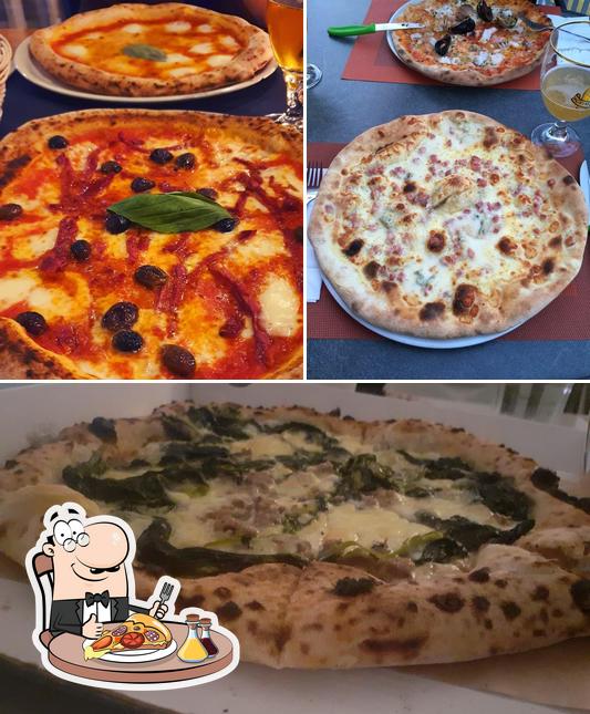 Scegli una pizza a Pizzeria Frohsinn