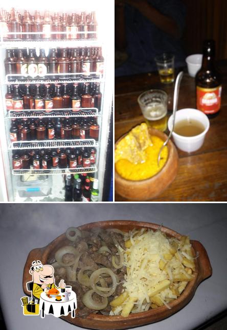 A imagem da comida e interior no Bar do Brunin