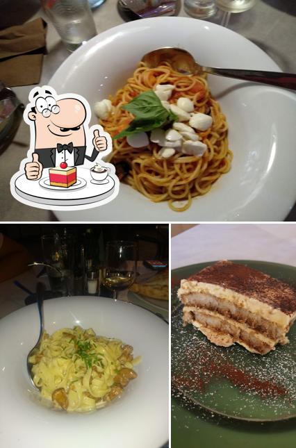 Pizzeria Ristorante Marktplatz propone un'ampia selezione di dolci