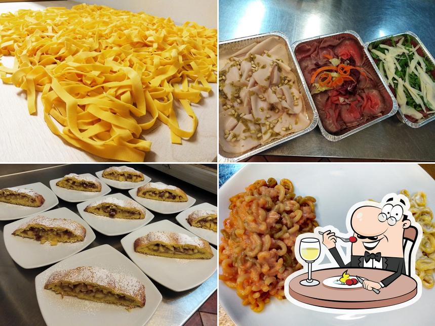 Cibo al Gastronomia con Taverna Sapori Perduti