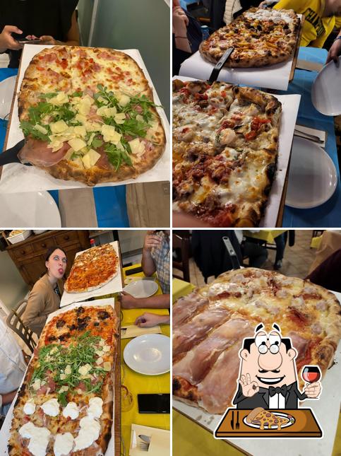 Ordina una pizza a Pizzeria da Totò e un pò di Napoli