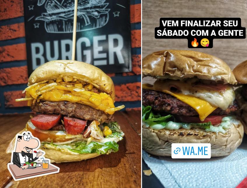 Comida em D'BURGUER ( HAMBURGUERIA & PIZZARIA )