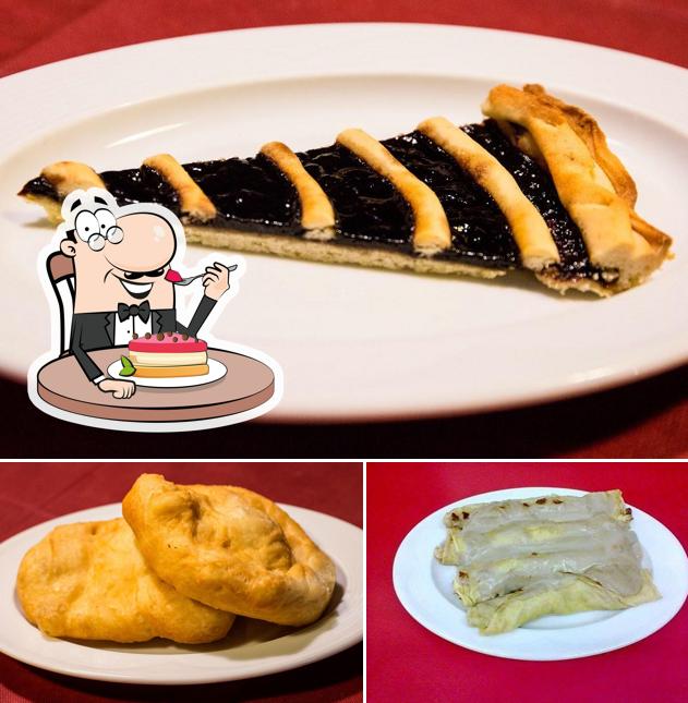 Osteria da Bartasca provides a range of desserts