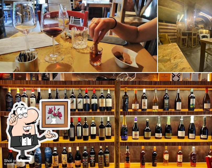 Gli interni di La Taverna del Castello