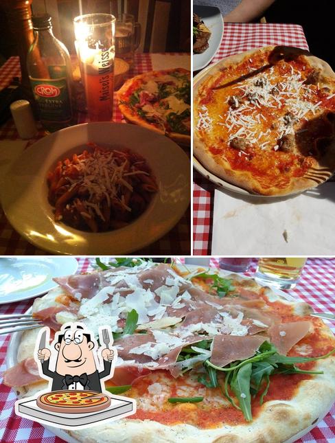 Essayez des pizzas à Piazza Toscana
