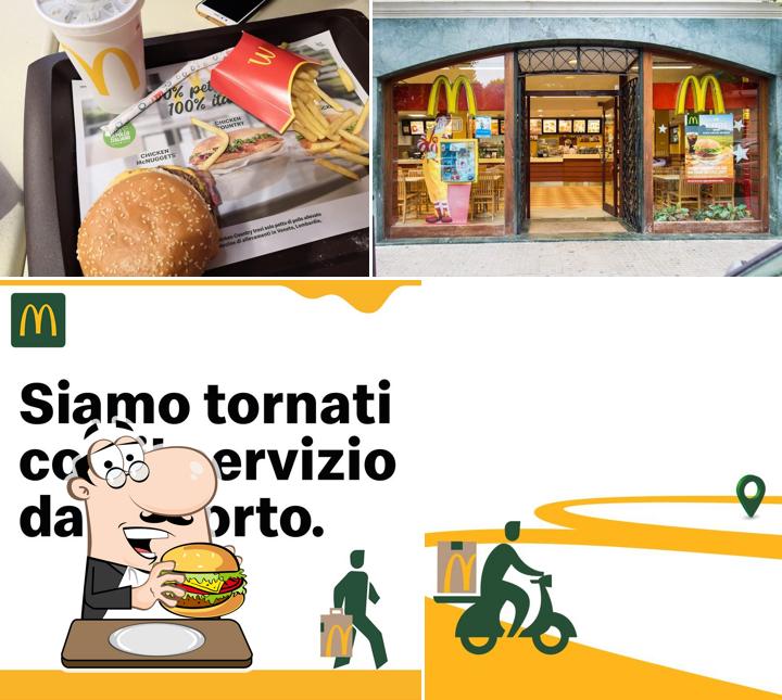 Prenditi un hamburger a McDonald's Alghero