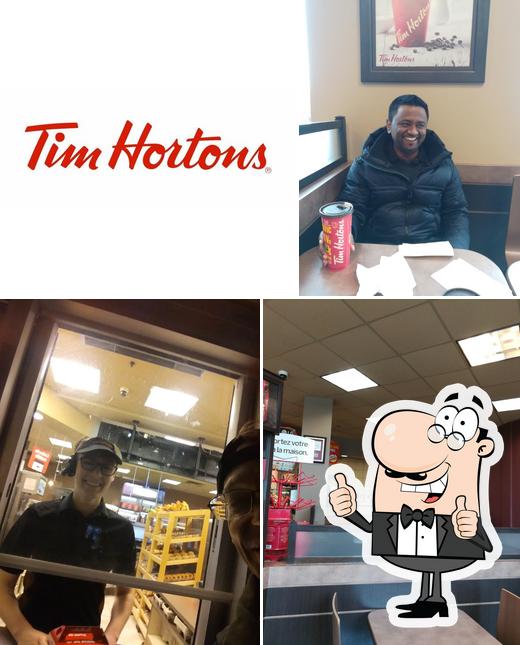 Это фотография ресторана "Tim Hortons"