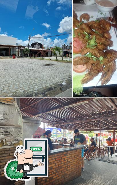 A foto da exterior e comida no Casa D'Mãe Bar e Restaurante