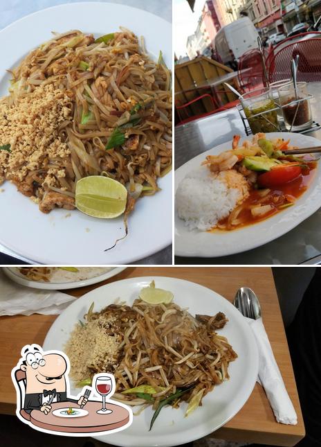 Еда в "Nuy's Thai Imbiss Pattaya"