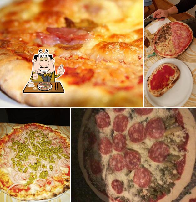 Prenditi una pizza a Pizzeria al Porton