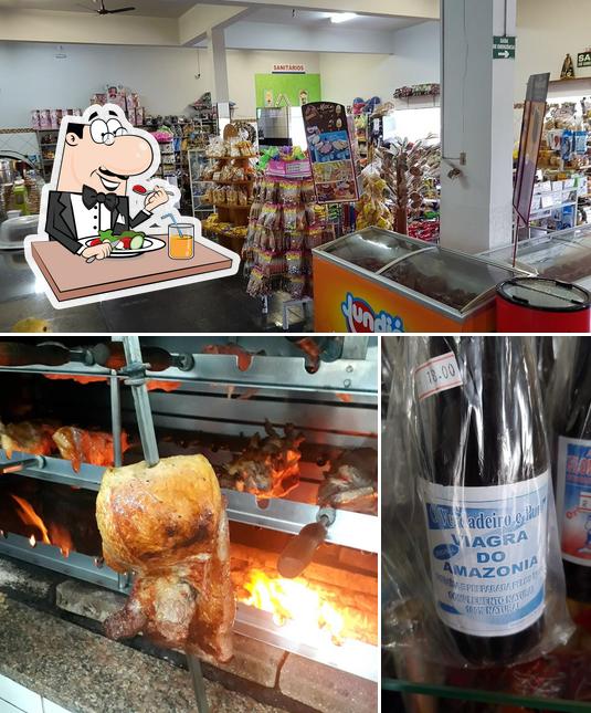 Entre diferentes coisas, comida e cerveja podem ser encontrados no Churrascaria Cazulão