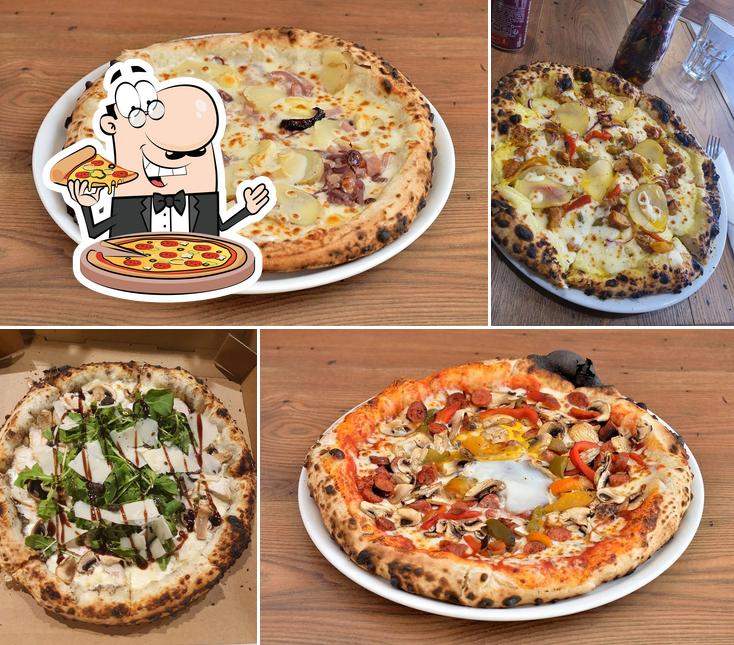 A Pizzeria Au Bois, vous pouvez commander des pizzas