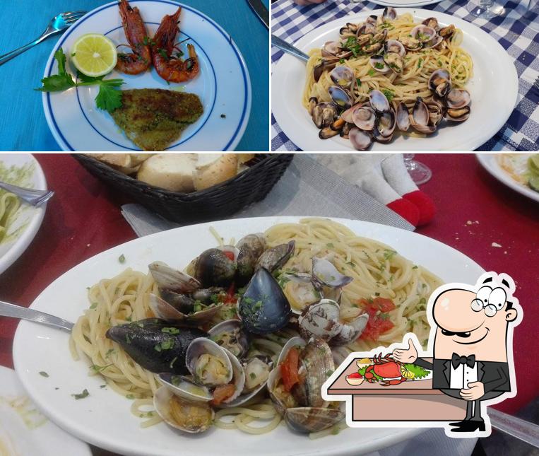 I clienti di Trattoria Temptation Sferracavallo possono godersi vari pasti di mare