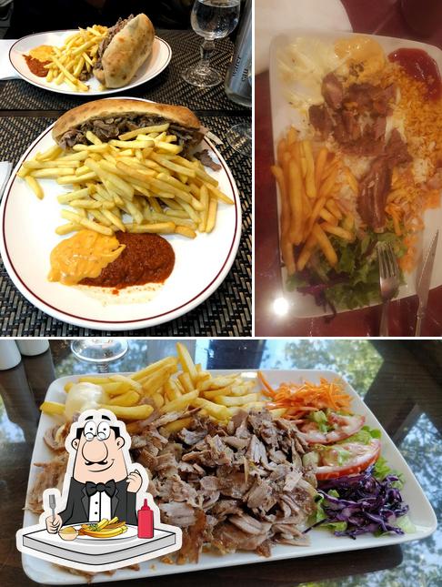 Dégustez des frites à Cristal Döner