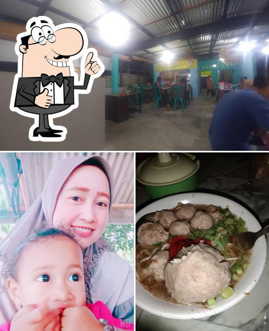 See the photo of AQILA BAKSO