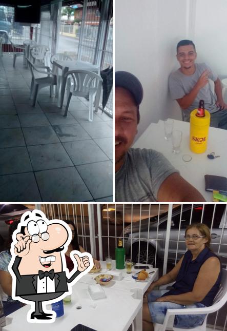 O interior do Varanda Lanches