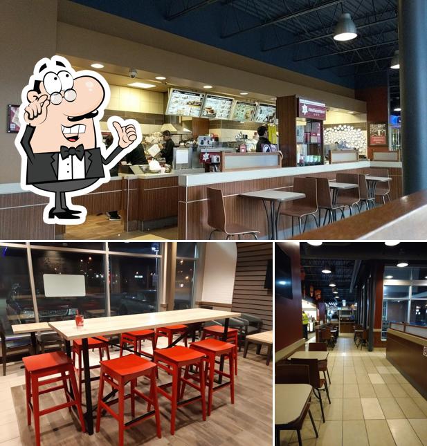 L'intérieur de Tim Hortons