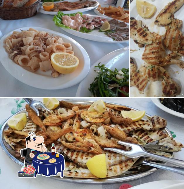 Get seafood at Restorant Flori Synej