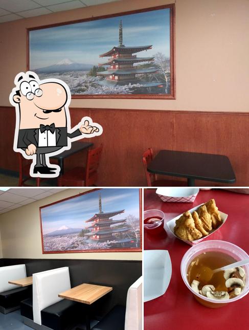 Estas son las fotos donde puedes ver interior y comedor en Sakura Japanese Express