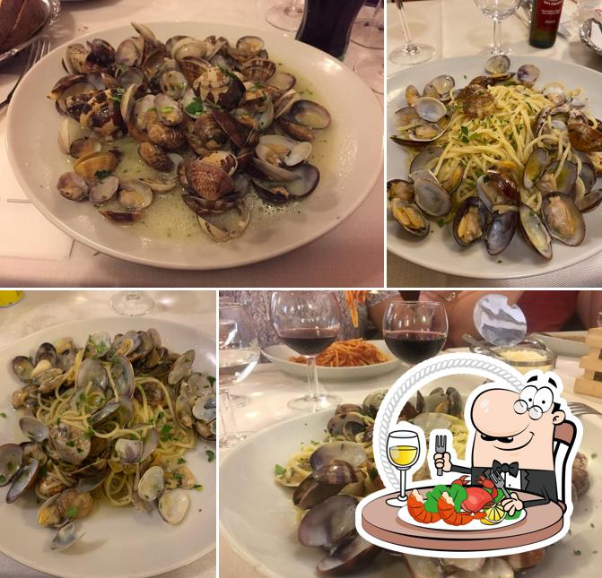 Gli ospiti di La Francescana possono gustare vari piatti di mare