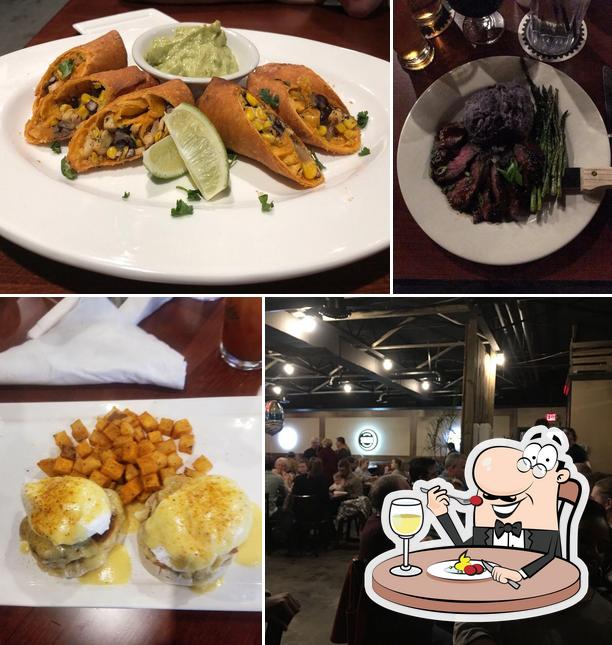 Meals at Oscar’s Alehouse (West)
