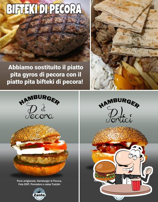 Ordina un hamburger a Zante Restaurant & Take Away Greco