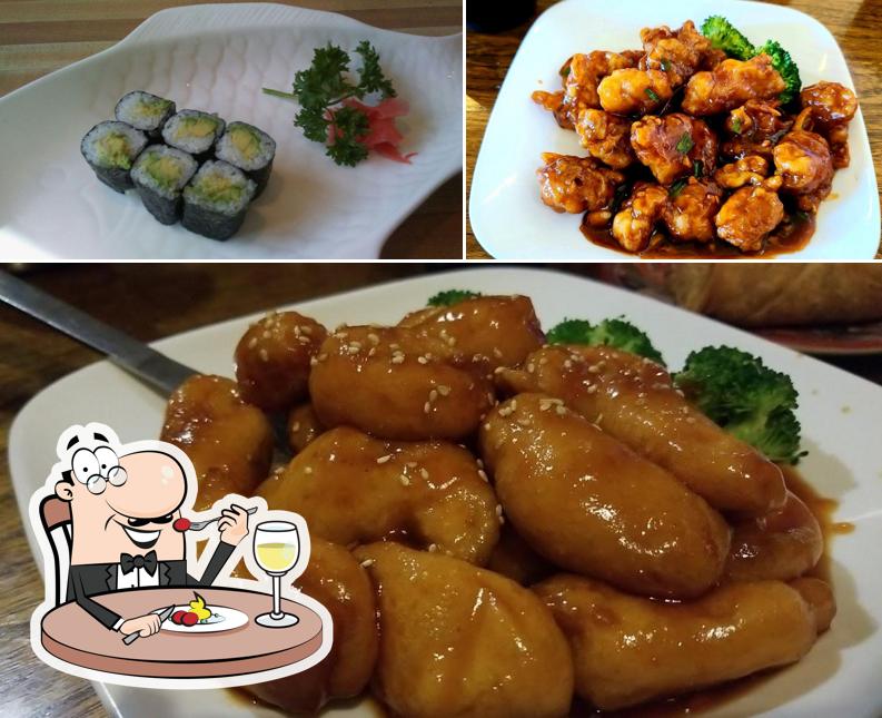 Еда в "Ginger & Garlic Chinese & Sushi Restaurant"