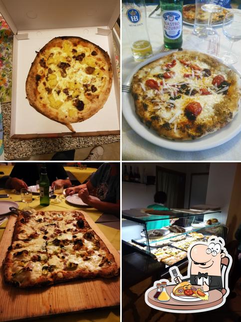 Bestellt diverse Variationen von Pizza