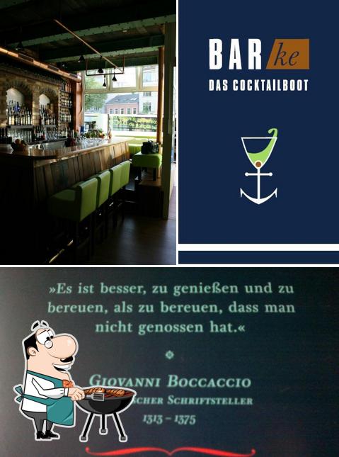 Это изображение паба и бара "BARke Das Cocktailboot"