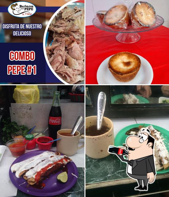 Las imágenes de bebida y comida en "La Original Barbacoa Don Pepe."