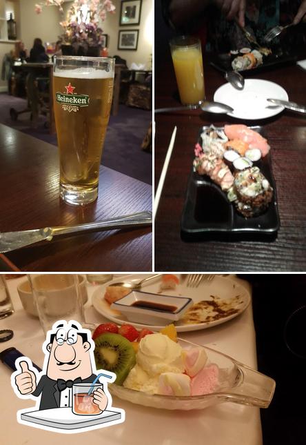 Take a look at the photo displaying drink and dessert at Restaurant Su
