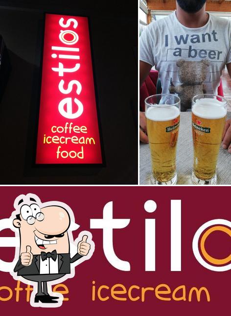 Guarda la foto di Pizzeria e Bar "Estilos"