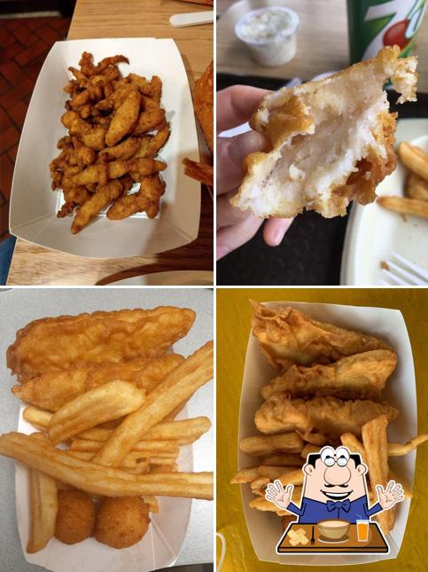 Еда в "Marino's Seafood Fish & Chips"