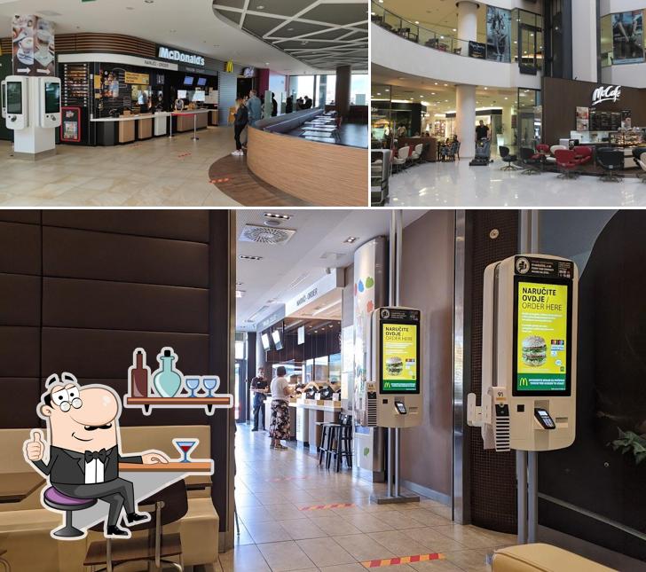 Gli interni di McDonald’s