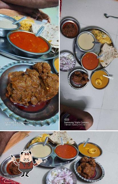Food at Shetkari Non Veg