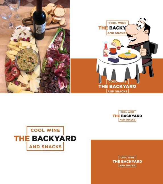 Piatto di formaggi al The Backyard