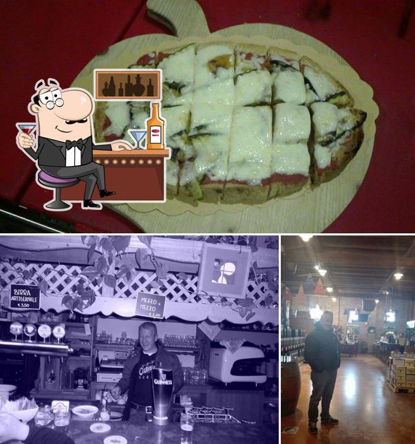 La foto della bancone da bar e pizza di Osteria Tre Scaini