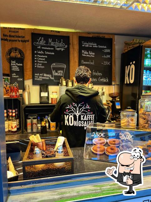 Regarder cette photo de KAFFEE KÖNIGSALLEE by Fabio Italian Cafe - Coffee to go