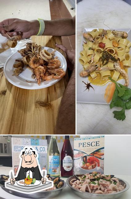 Cibo al Pescheria L' Arco del Pesce Trattoria di Mare