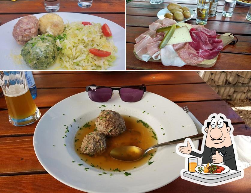Cibo al RISTORANTE PIZZERIA ALTENBURGERHOF