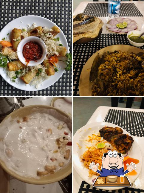Food at Hotel Angaraj Family Resto-Bar