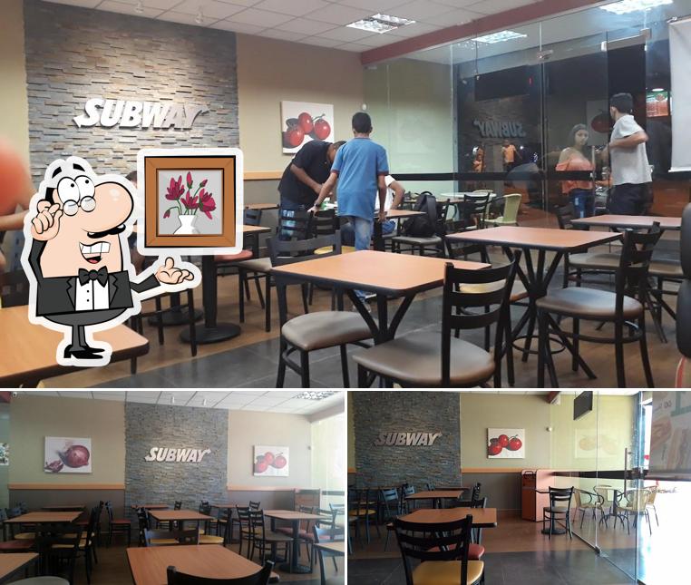 O interior do Subway