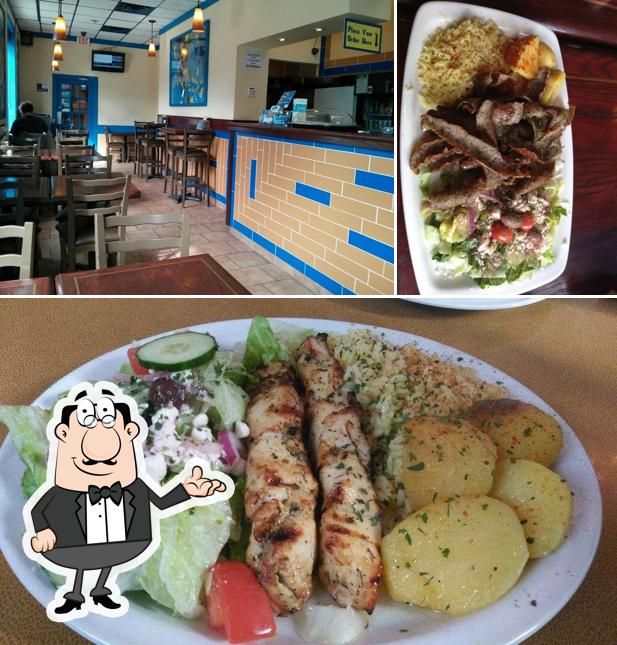 L’image de la intérieur et nourriture concernant Souvlaki Express