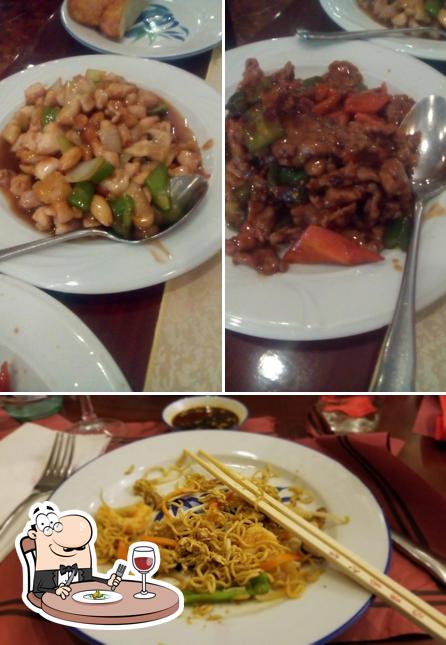 Platos en Liang Restaurante