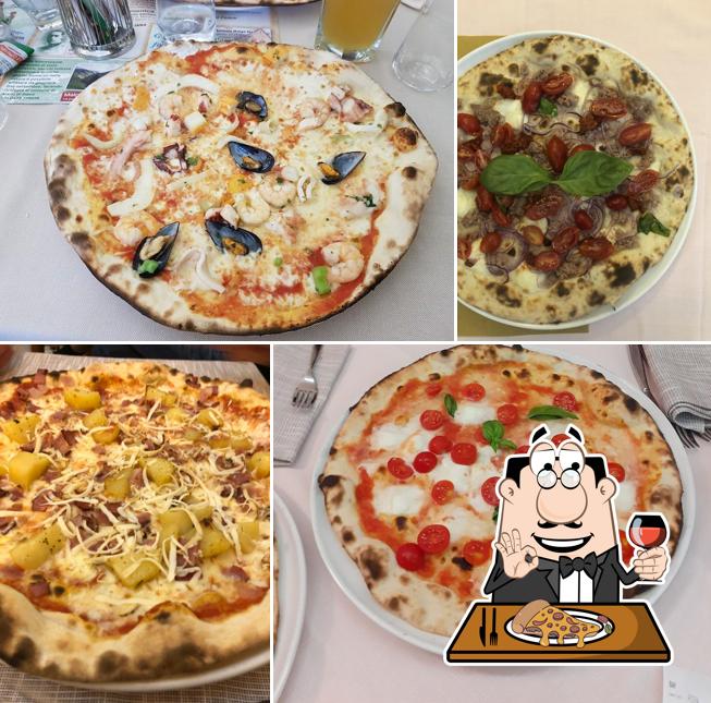 Scegli una pizza a Ristorante Pizzeria al Molin